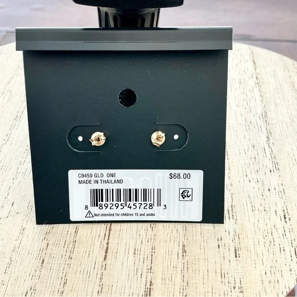 🆕 Coach Signature “C” Earrings with Rhinestones - Picture 4 of 4